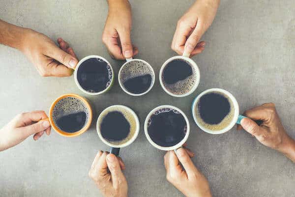 un bon cafe au bureau